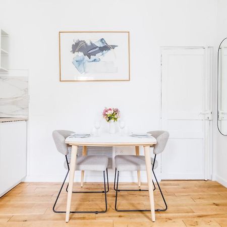 Cosy Apartment - 1Br-4P - Faubourg-Du-Roule Париж Екстериор снимка